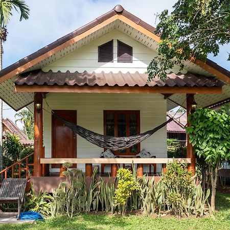 The Nest House Hotel Пай Екстериор снимка