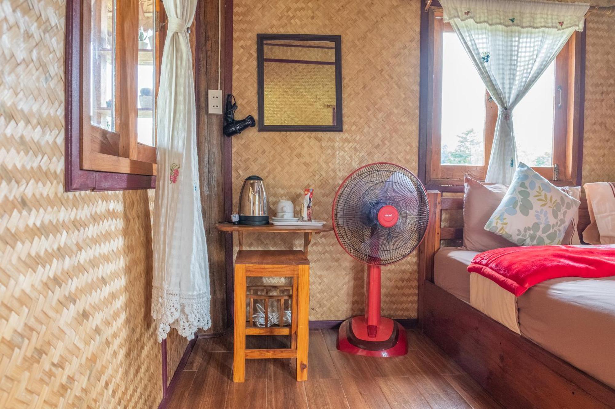 The Nest House Hotel Пай Стая снимка