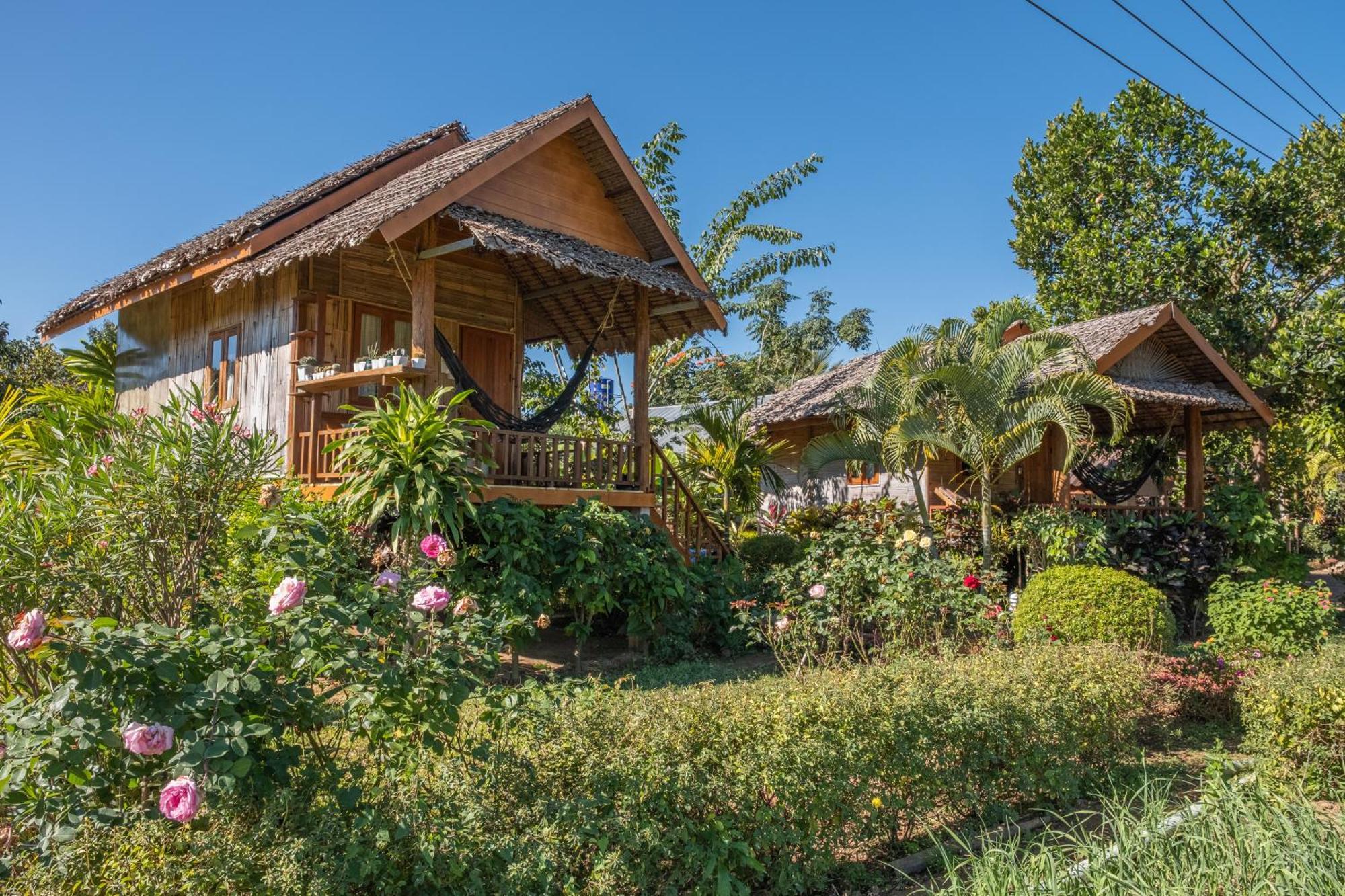 The Nest House Hotel Пай Екстериор снимка