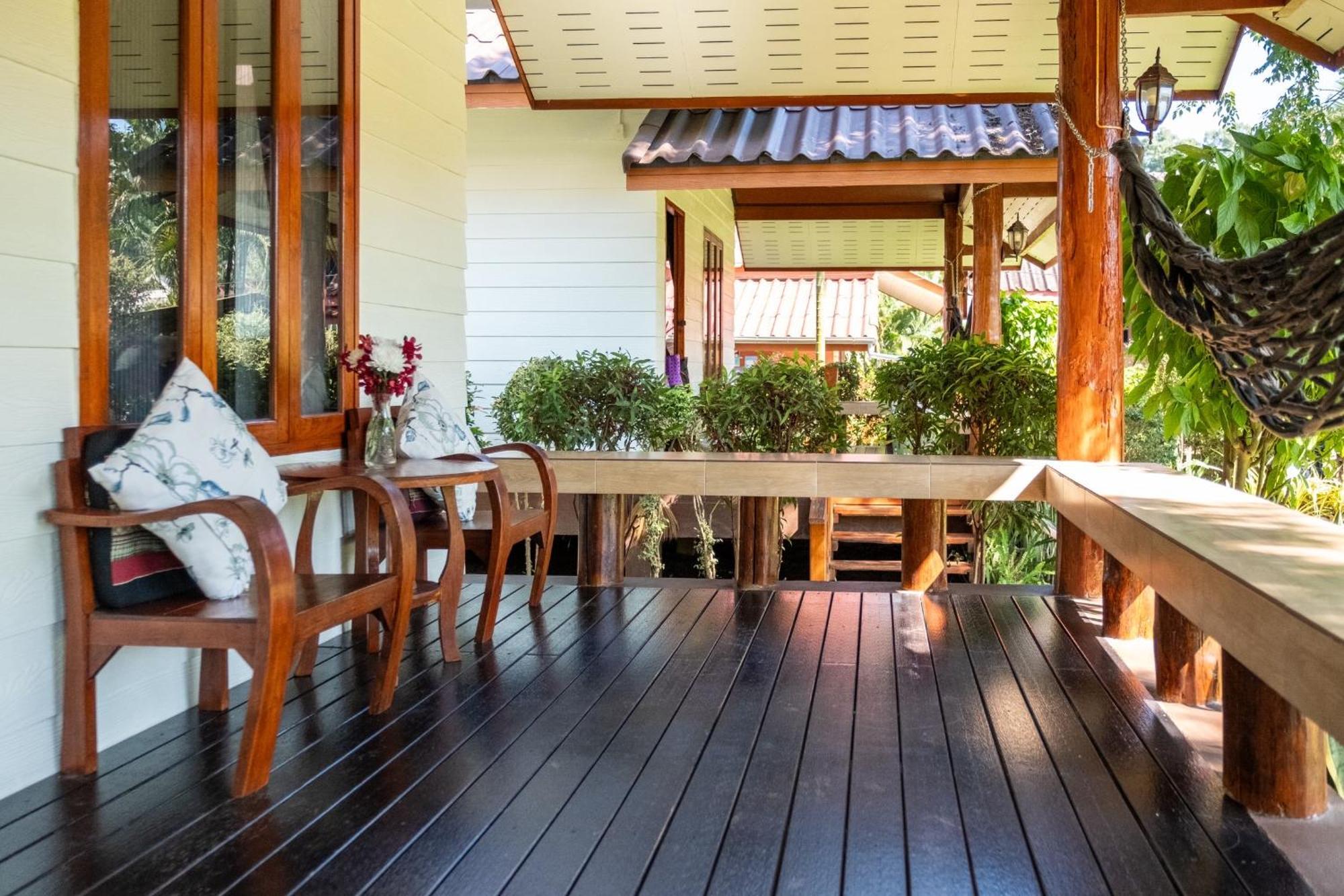 The Nest House Hotel Пай Екстериор снимка