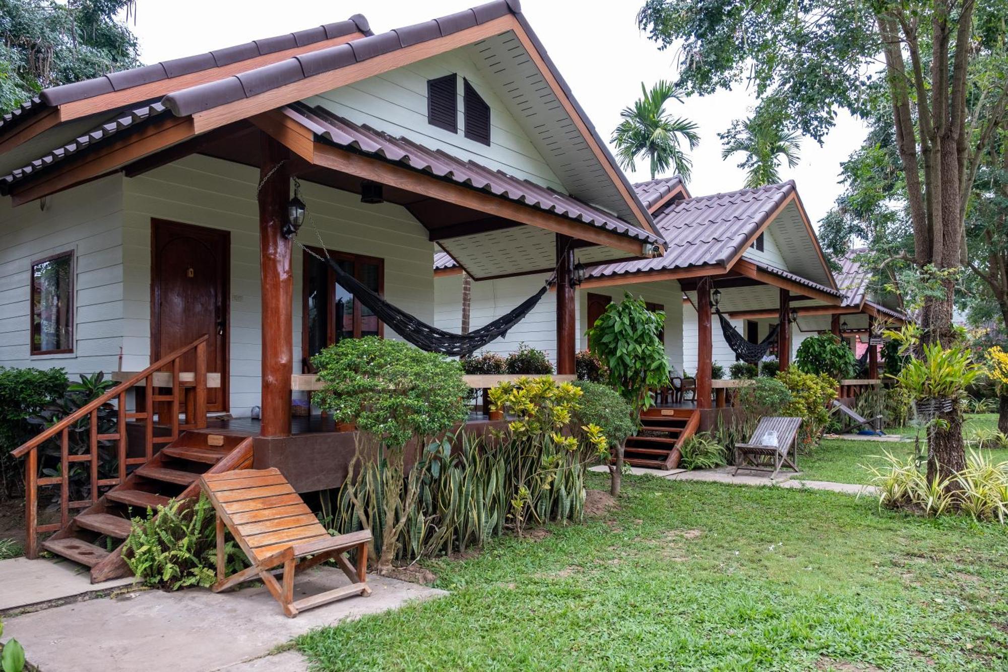 The Nest House Hotel Пай Екстериор снимка